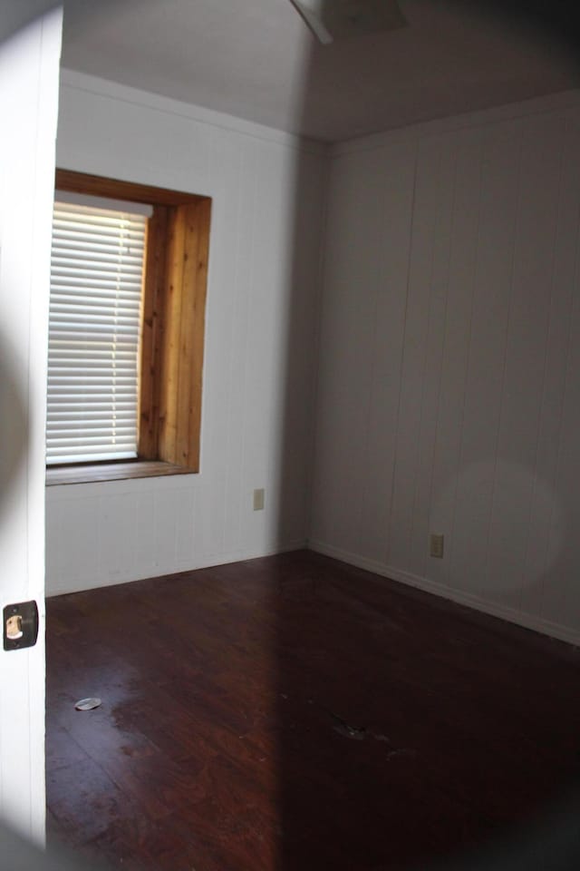 1872 Burton Rd, Muskegon, MI 49442 - photo 8
