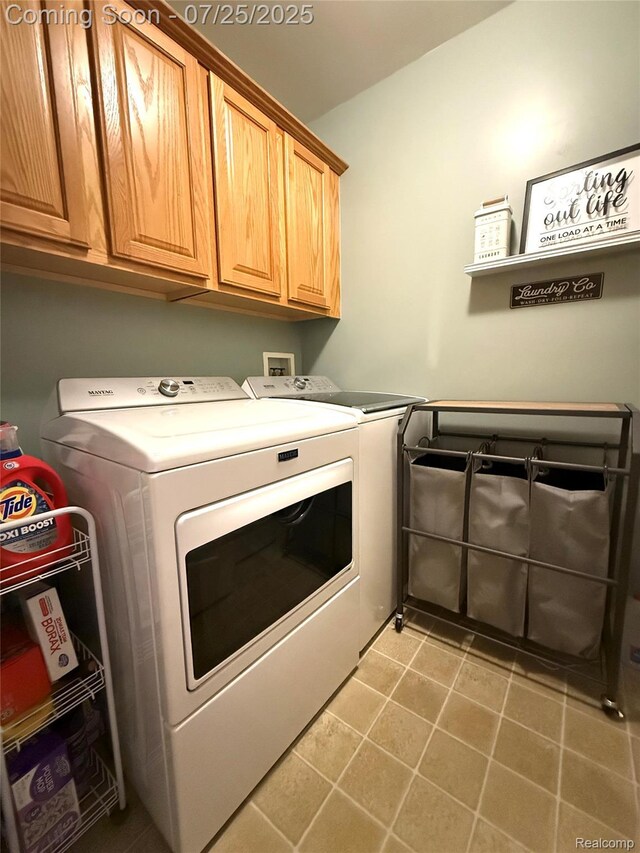 23725 Mccort Dr, Flat Rock, MI 48134 - photo 10