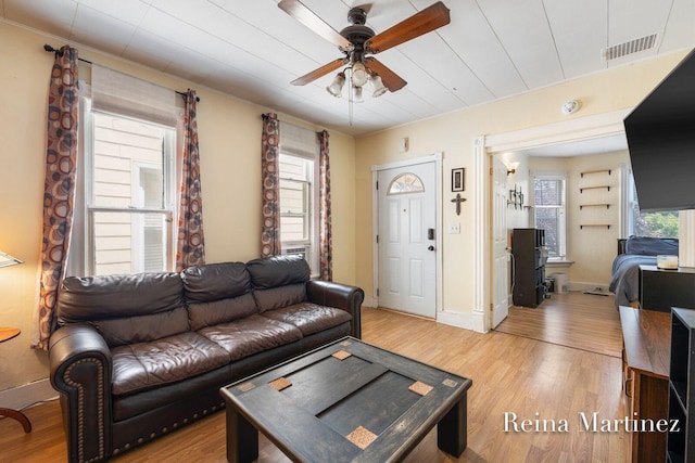 943 Prospect Ave NE, Grand Rapids, MI 49503 - photo 4