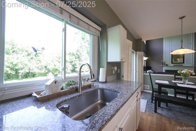 1747 Bentley Ct, Canton, MI 48188 - photo 13