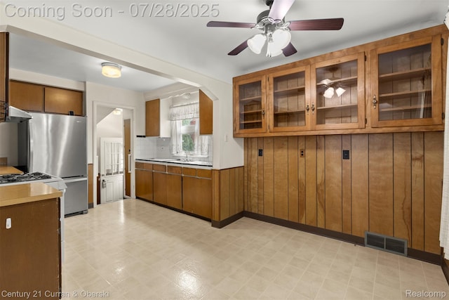 9881 Quandt Ave, Allen Park, MI 48101 - photo 7