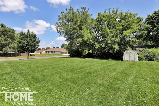 1032 N Dewey St, Owosso, MI 48867 - photo 17