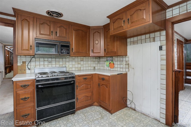 3511 Sutton Ln, Commerce Twp, MI 48390 - photo 13