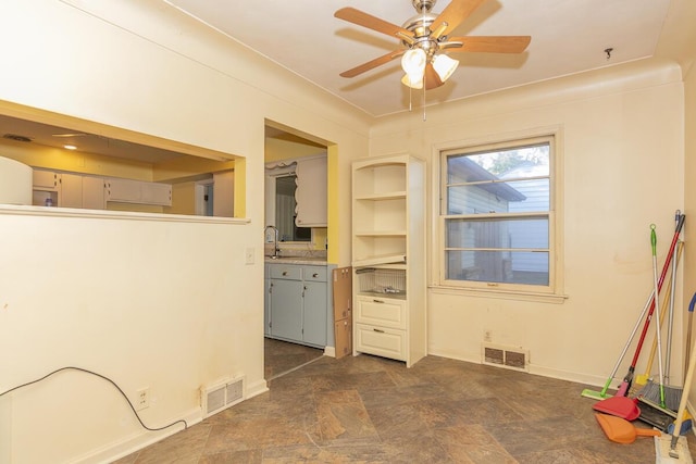 3127 Grace Rd, Kalamazoo, MI 49007 - photo 9