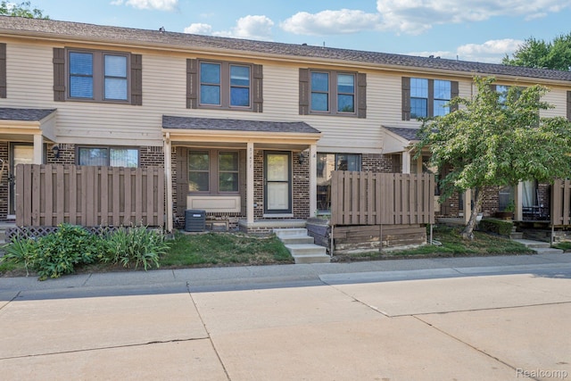31477 Bear Creek Blvd, Warren, MI 48093 - photo 4