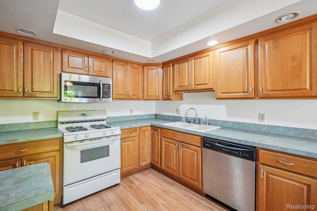 31477 Bear Creek Blvd, Warren, MI 48093 - photo 18