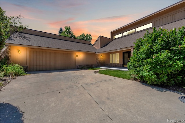 8285 Staghorn Trl, Clarkston, MI 48348 - photo 3