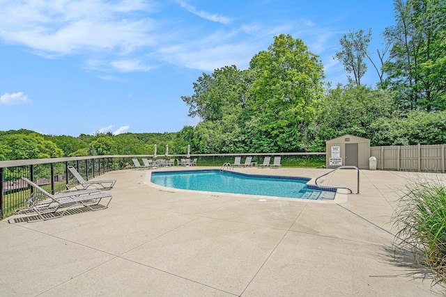 2174 Overlook Ct, Ann Arbor, MI 48103 - photo 4