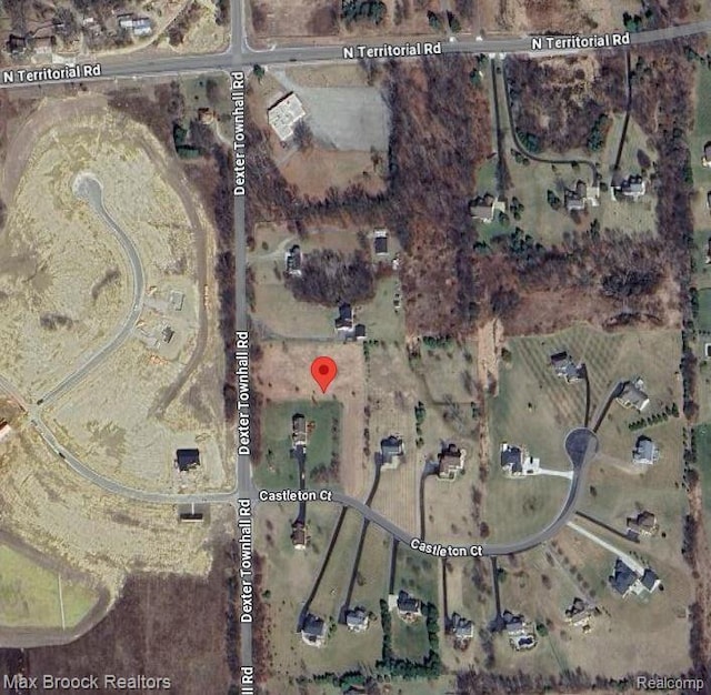 11490 Castleton Ct, Dexter, MI 48130 - photo 9