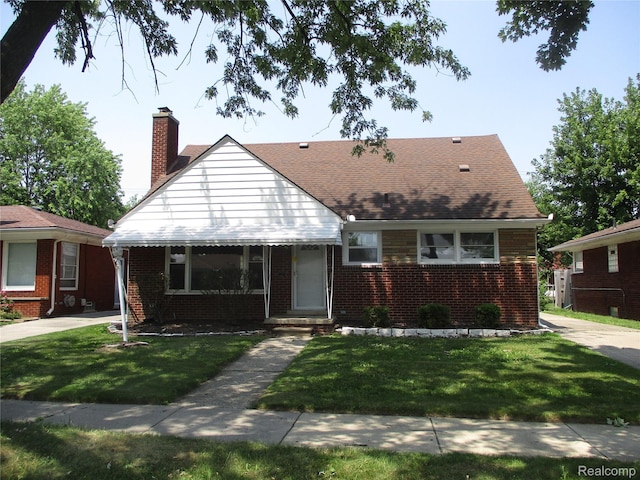 16175 Stricker Ave, Eastpointe, MI 48021 - photo 1