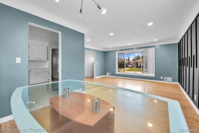 11085 Busch Ave, Warren, MI 48089 - photo 5