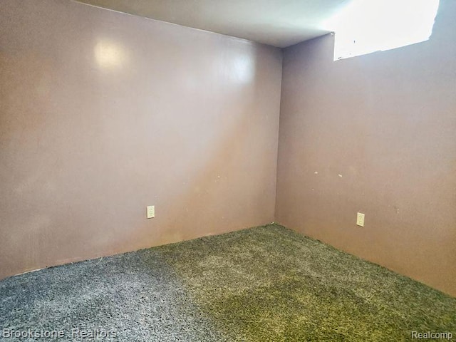 11085 Busch Ave, Warren, MI 48089 - photo 22