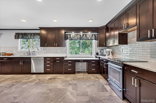928 Hampstead Ln, Rochester Hills, MI 48309 - photo 10