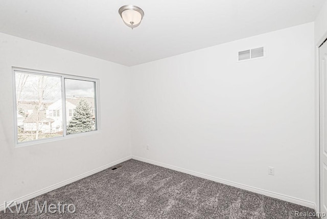 425 Hogarth Ave, Waterford, MI 48328 - photo 15