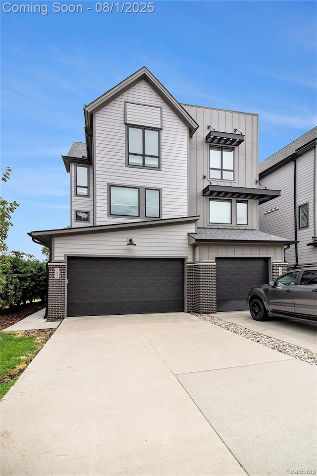 292 N 1st St, Brighton, MI 48116 - photo 2