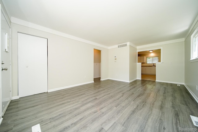 20926 Powers Ave, Dearborn Heights, MI 48125 - photo 12