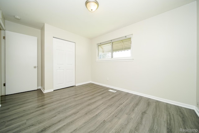 20926 Powers Ave, Dearborn Heights, MI 48125 - photo 24