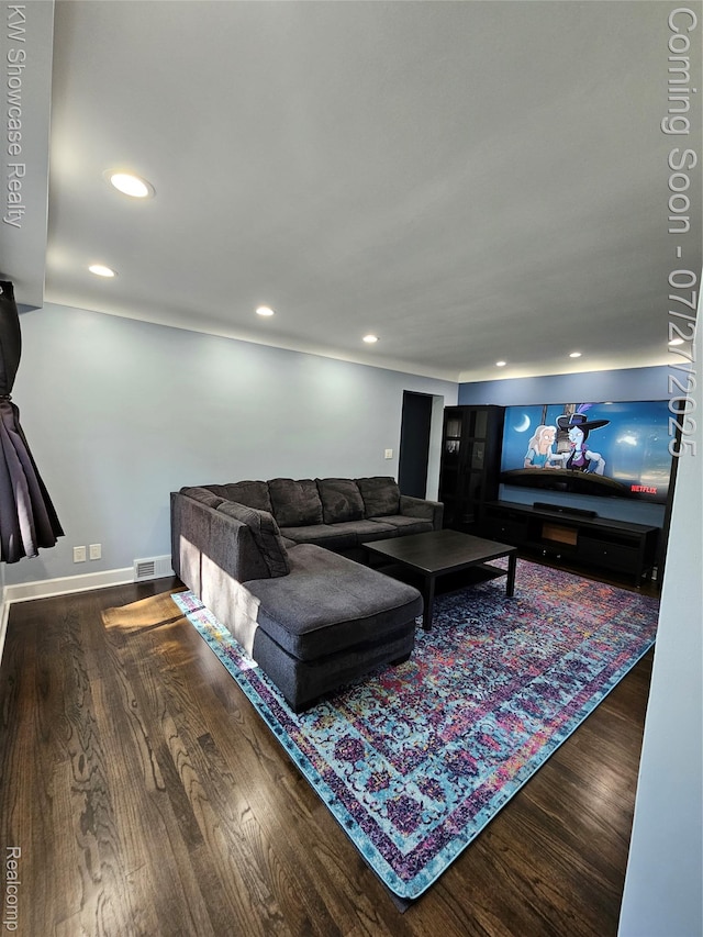 24810 Roanoke Ave, Oak Park, MI 48237 - photo 9
