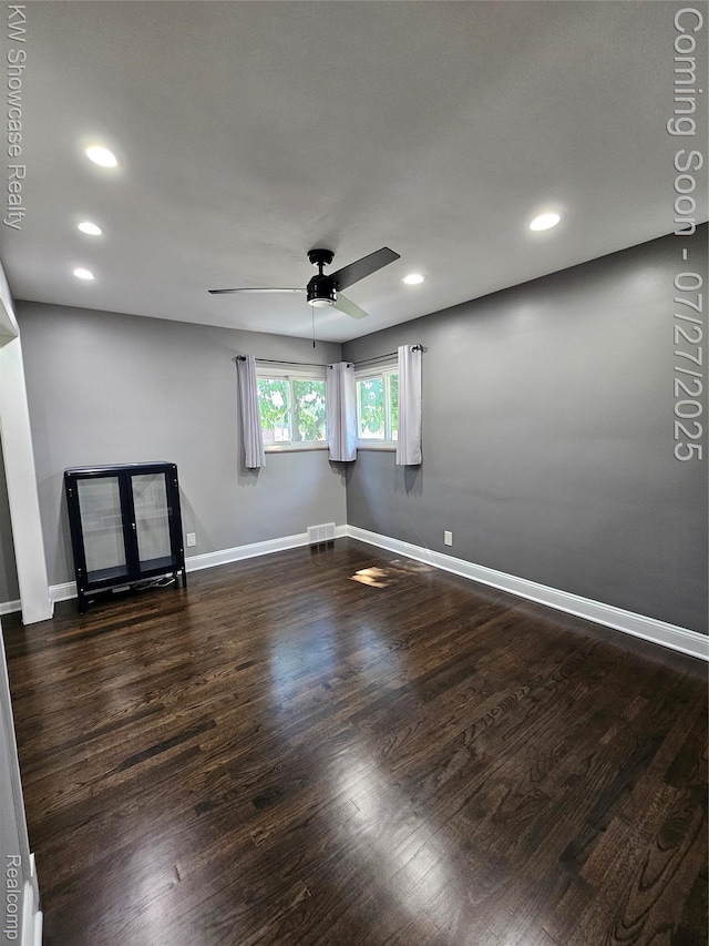 24810 Roanoke Ave, Oak Park, MI 48237 - photo 16