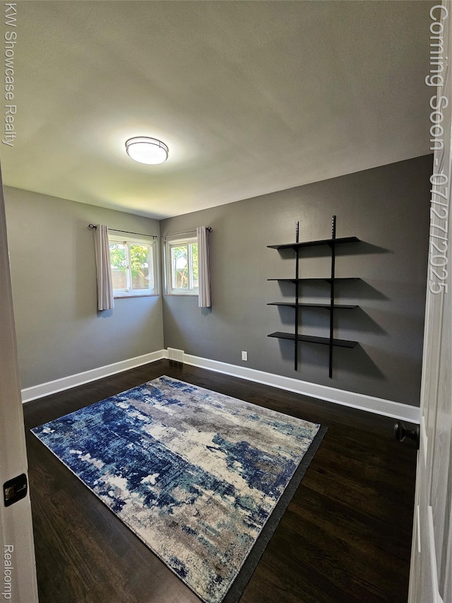 24810 Roanoke Ave, Oak Park, MI 48237 - photo 21
