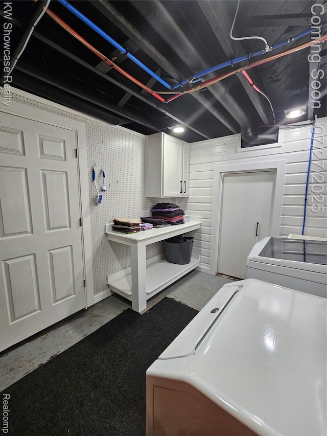 24810 Roanoke Ave, Oak Park, MI 48237 - photo 33
