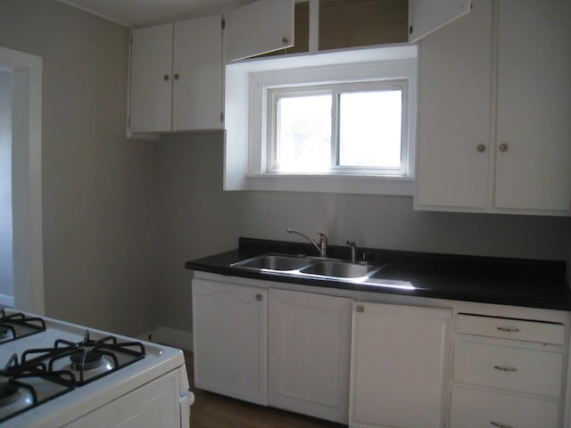 1138 E Forest Ave, Muskegon, MI 49442 - photo 3