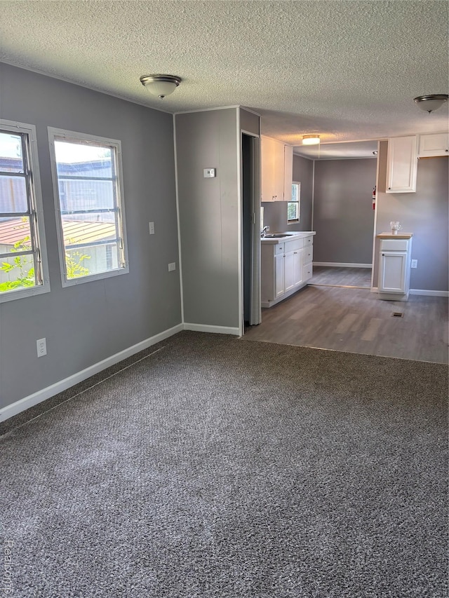 4493 Fenton Rd, Burton, MI 48529 - photo 3