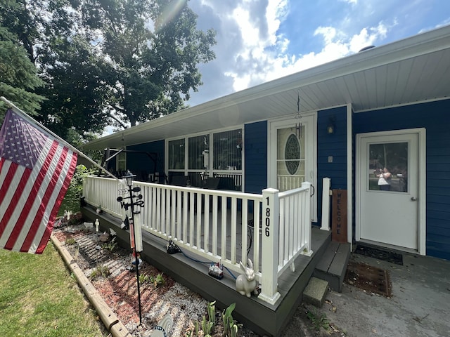 1806 Barr St, Hillsdale, MI 49242 - photo 4