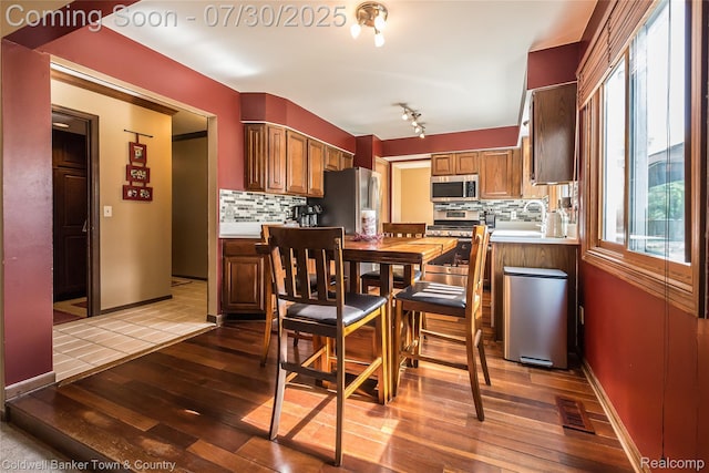 15065 Woodside Dr, Livonia, MI 48154 - photo 18
