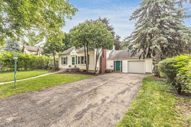114 E Henry St, Saline, MI 48176 - photo 2