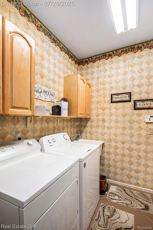 7476 Colchester Ln, West Bloomfield, MI 48322 - photo 22