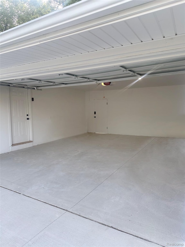 22958 Beaconsfield Ave, Eastpointe, MI 48021 - photo 34