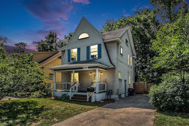 606 N Park St NE, Grand Rapids, MI 49525 - photo 1