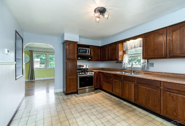 5161 Sherman Rd, Zilwaukee, MI 48604 - photo 6