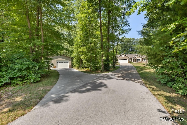 2577 Chapel Ct, Dorr, MI 49323 - photo 5