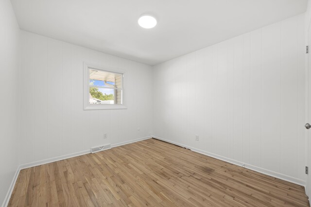 1501 Shore Dr, New Buffalo, MI 49117 - photo 14