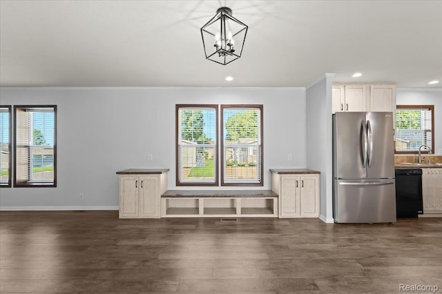 11045 Woodland Ridge Ct, South Lyon, MI 48178 - photo 8