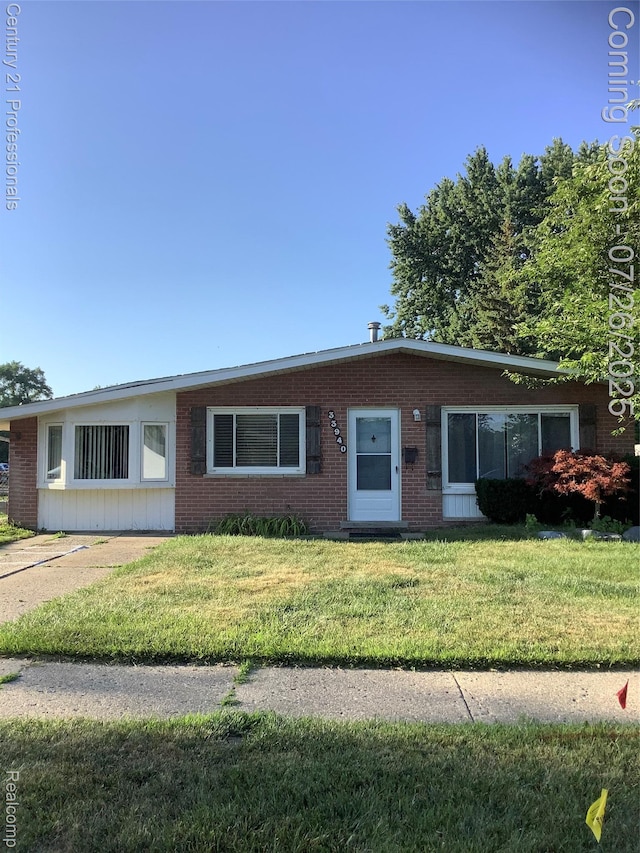 33940 Hiveley St, Westland, MI 48186 - photo 2