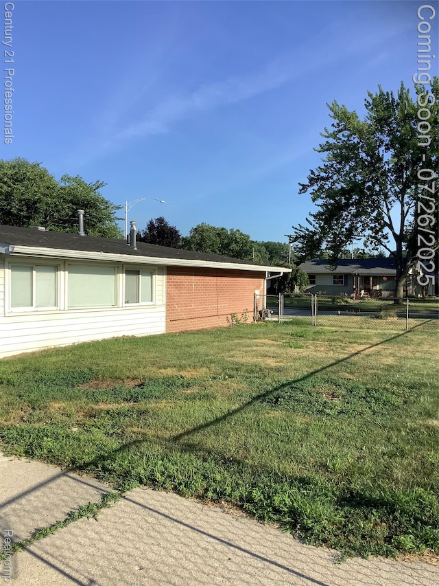33940 Hiveley St, Westland, MI 48186 - photo 3