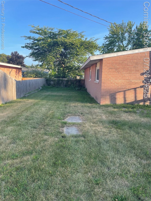 33940 Hiveley St, Westland, MI 48186 - photo 4