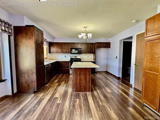 21355 E Chipmunk Trl, Woodhaven, MI 48183 - photo 11