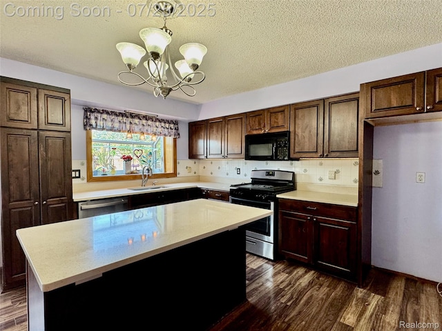 21355 E Chipmunk Trl, Woodhaven, MI 48183 - photo 7