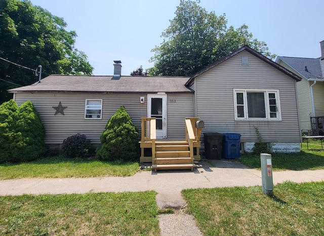 153 14th St, Manistee, MI 49660 - photo 2