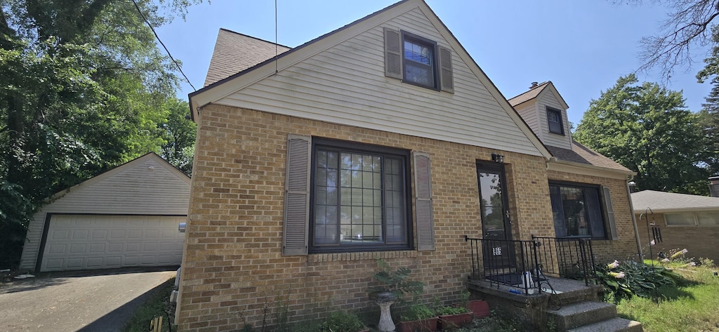 865 Wendover Blvd, Norton Shores, MI 49441 - photo 1