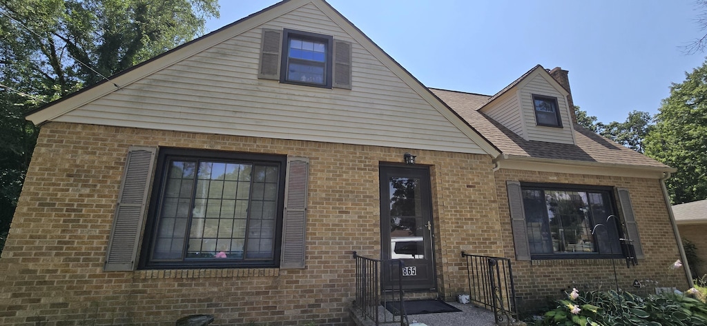 865 Wendover Blvd, Norton Shores, MI 49441 - photo 2