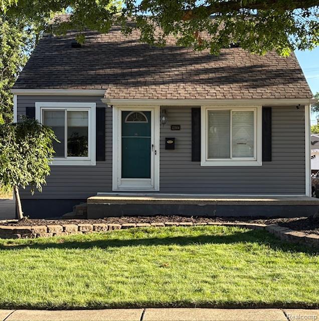 22504 California St, Saint Clair Shores, MI 48080 - photo 1
