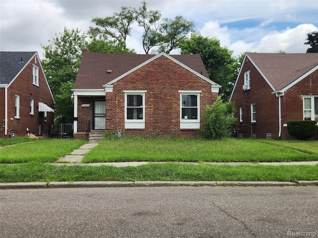 8604 Birwood St, Detroit, MI 48204 - photo 1