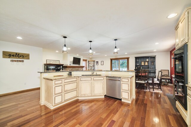487 4th St, Manistee, MI 49660 - photo 25