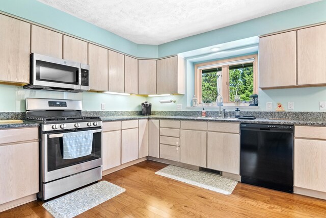 3434 Holiday Village Rd, Traverse City, MI 49686 - photo 15