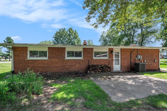 60610 Marjorie Ann St, South Lyon, MI 48178 - photo 12